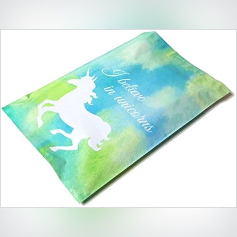 Set of 10 "I Believe in Unicorns" Poly Mailers (10" × 13")